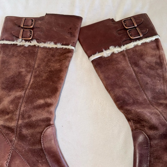 UGG Womens Raya Brown Leather And Suede Tall Heeled Boots Sheepskin Trim Size 9 - Picture 5 of 16